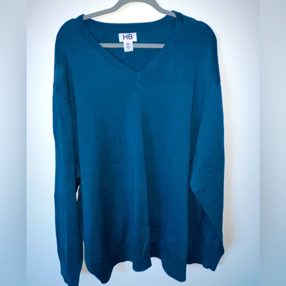 NWOT HB Men’s V Neck Sweater